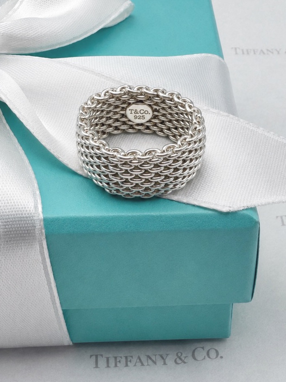 Tiffany & Co. Somerset Mesh Ring Band Sterling Silver 925 Size 5 Gift Box Pouch